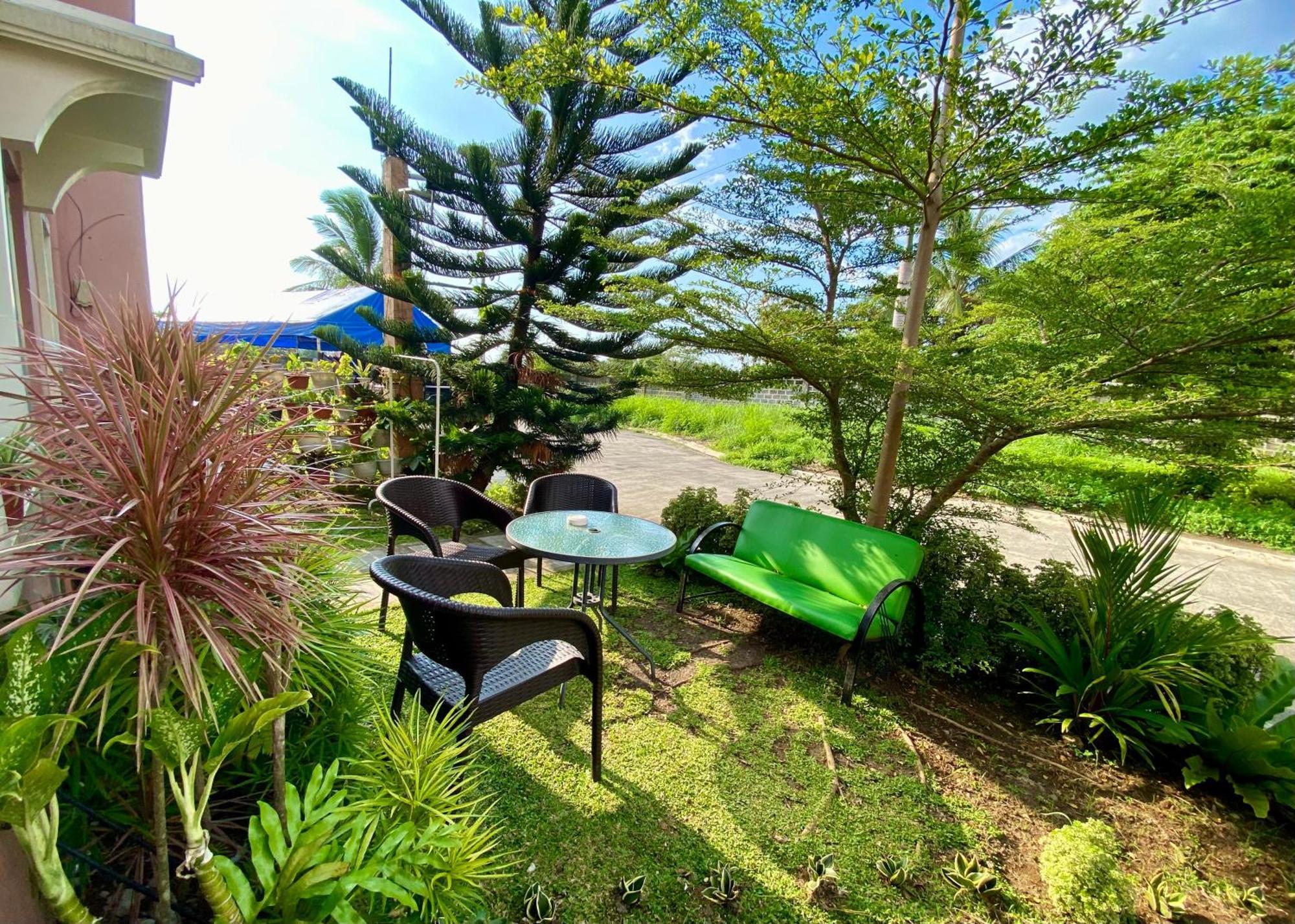Relaxing Home At Camella Bacolod, Near Airport, Rockwell, Terminals, Famous Resto Exterior foto